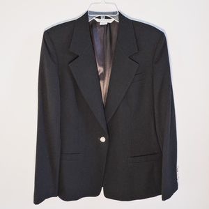 Austin Reed - Women's Suit Jacket (Black)